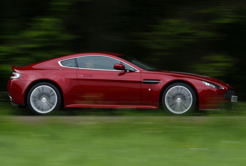 Illustration for article titled 2010 Aston Martin V12 Vantage: Driven